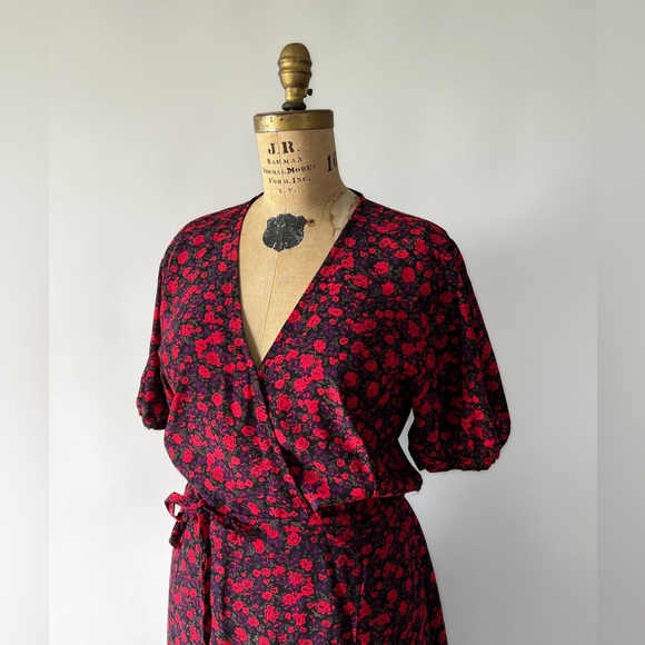 NWT Faithfull The Brand Sumaia Wrap Midi Dress Uma Floral Rayon Size XL US 10 - Picture 11 of 11